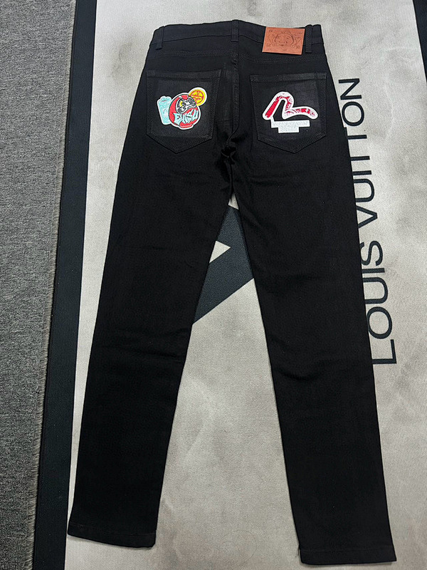 evisu