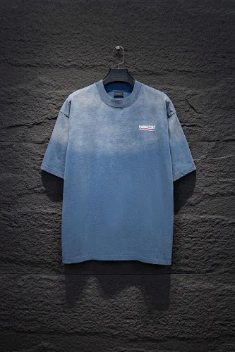 Balenciaga T-Shirt