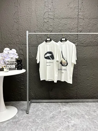 Balenciaga T-Shirt