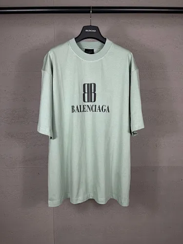 Balenciaga T-Shirt