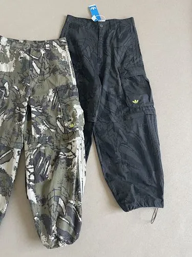 ADIDAS Pants
