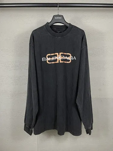Balenciaga T-Shirt