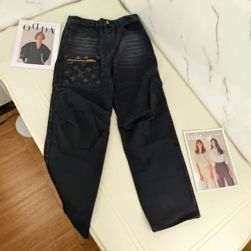 Louis Vuitton Pants