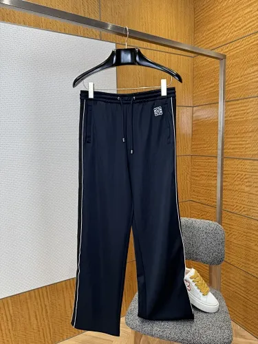 Louis Vuitton Pants