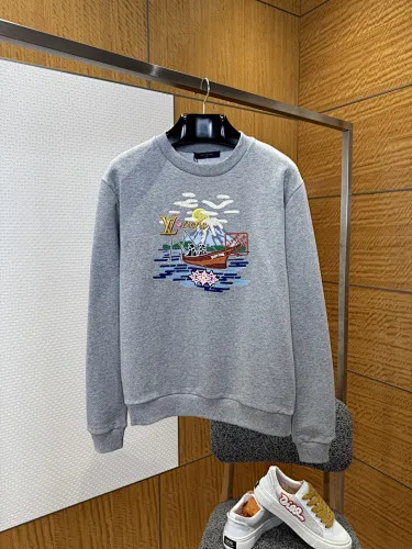 Louis Vuitton Longsleeve