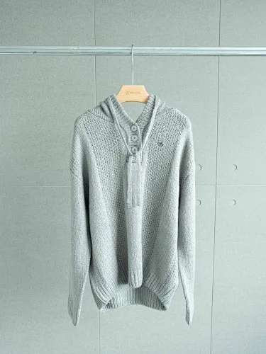 ADIDAS Sweater
