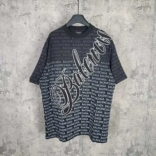 Balenciaga T-Shirt