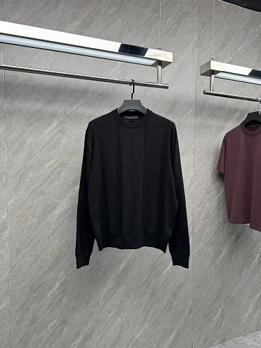 Louis Vuitton Longsleeve