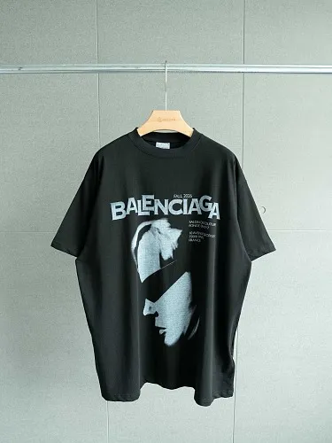 Balenciaga T-Shirt