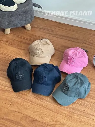 Stone Island Hats