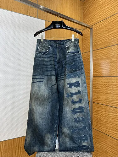 Balenciaga Jeans