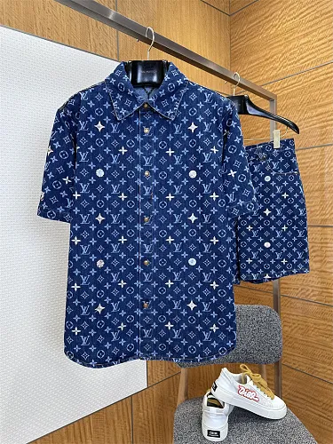 Louis Vuitton T-Shirt