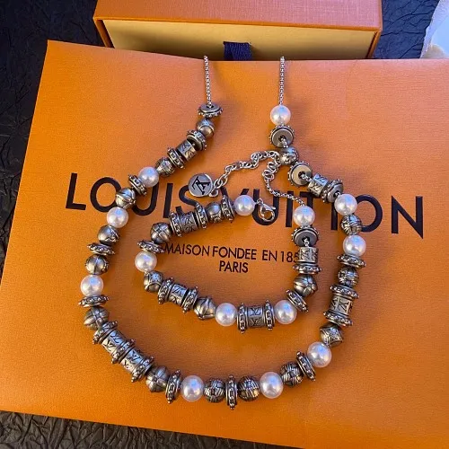 Louis Vuitton Necklace