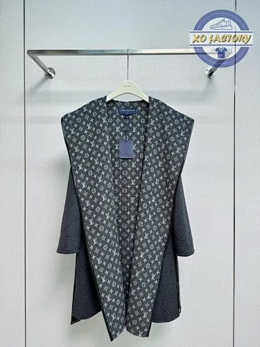 Louis Vuitton Woolen Coat